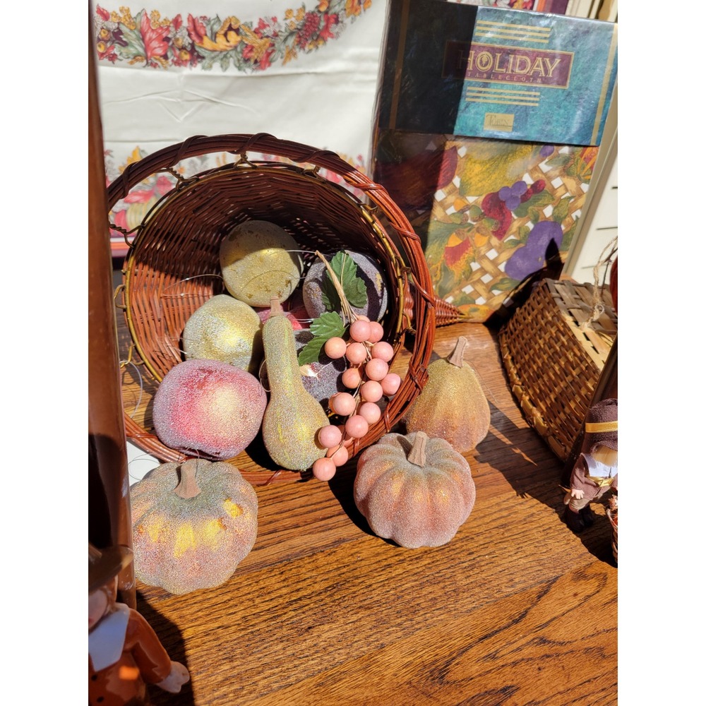 Vintage Hallmark NWT Cornucopia Basket Sugared Fruit Ornaments Set Multicolor